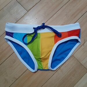 Men's Med Swim Brief Rainbow Padded Pride Pool Party Vacation Beach Swimsuit